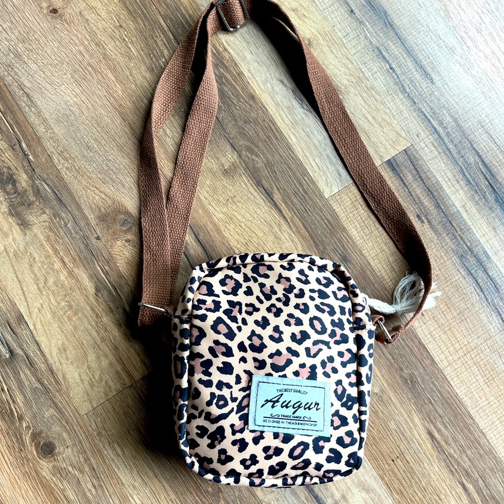 Augur Leopard Print Crossbody Bag Adjustable Strap